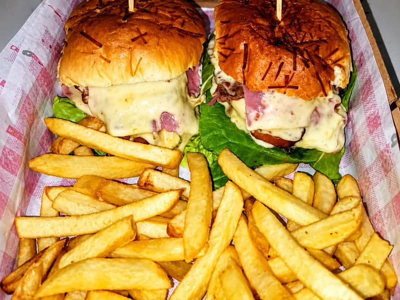 Chivito común doble carne